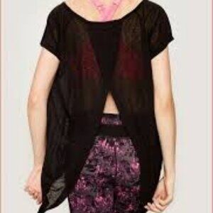 ♥️Garage Tulip Open Back Top